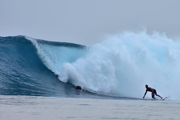 mentawai-bankvaults-surf-surfing-bottomturn