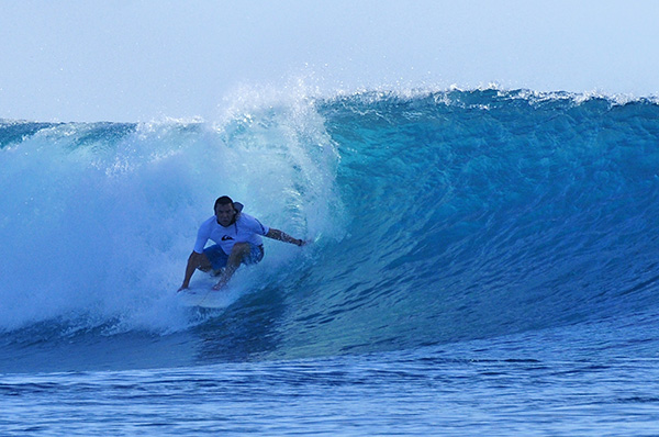 mentawai-barrels-hideaways