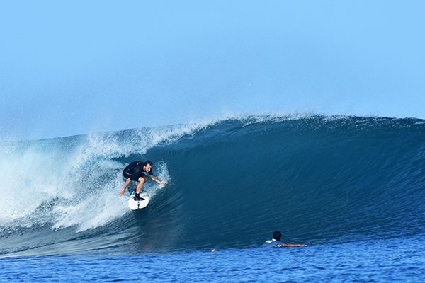 mentawai-surf-surfing-mentawaiisland-barrel-kerinci-surftrip