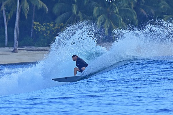 bengbeng-surf-mentawai-surftrip-surfing