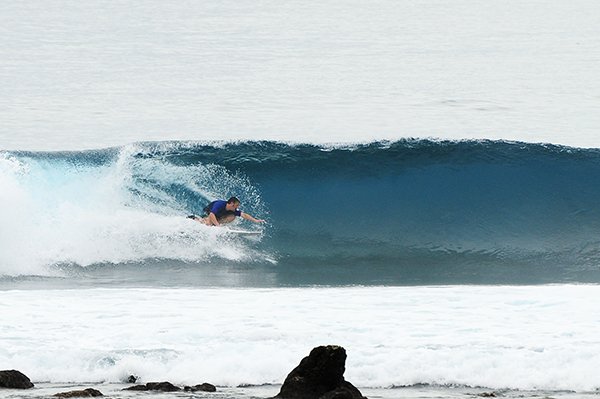 mentawai-surf-surfing-mentawaiisland-barrel-hideaways