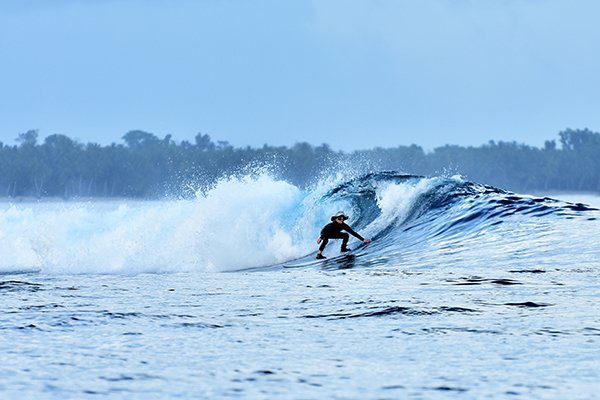 grom-mentawai-surf-surfing-mentawaiisland-barrel-hideaways-perfectwave-kid surfing