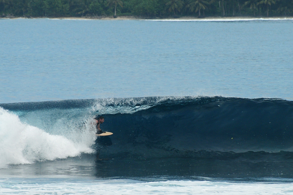 wavepark-mentawai-surf-surftrip-hideaways