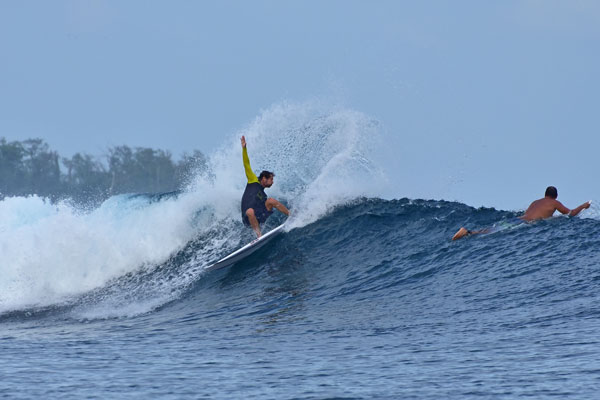 surf-surftrip-wavepark-mentawai