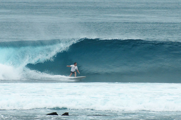 surf-surftrip-wavepark-mentawai