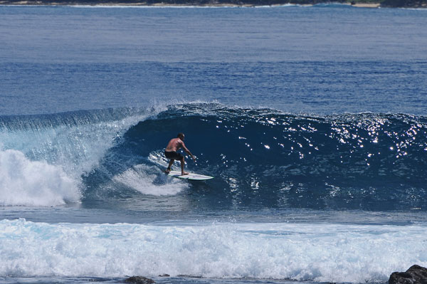 surf-surftrip-wavepark-mentawai-hideaways