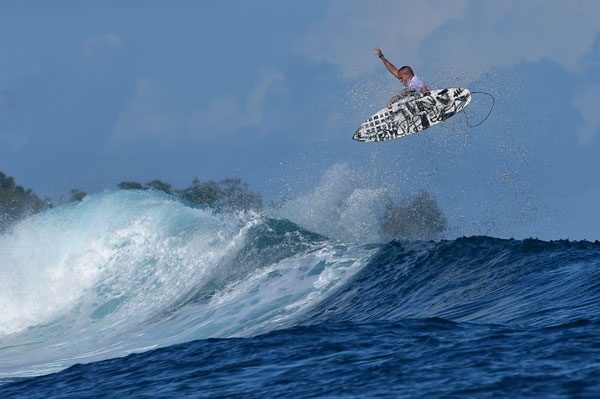 surf-surftrip-wavepark-mentawai-hideaways
