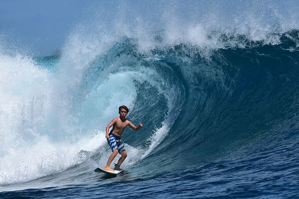 surf-surftrip-wavepark-mentawai-hideaways