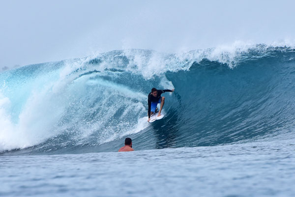 surf-surftrip-wavepark-mentawai-hideaways-barrel-moris