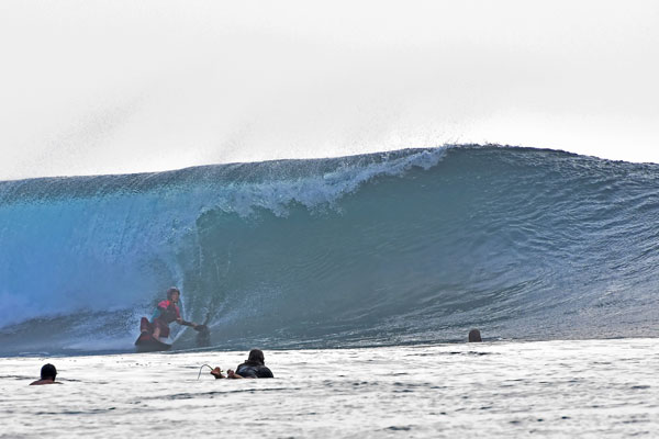 surf-surftrip-wavepark-mentawai