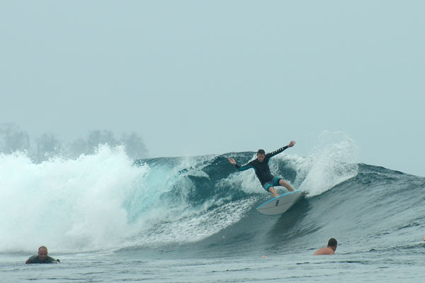 surf-surftrip-wavepark-mentawai