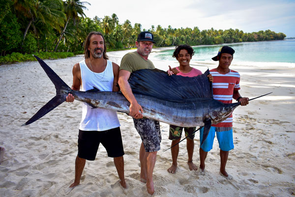 surf-surftrip-wavepark-mentawai-sailfish-fishing